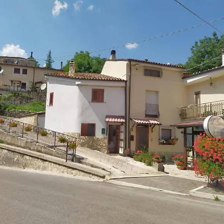 Casa Maja - *